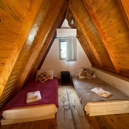 Villa Italia Chale Санту-Антониу-ду-Пиньял Экстерьер фото