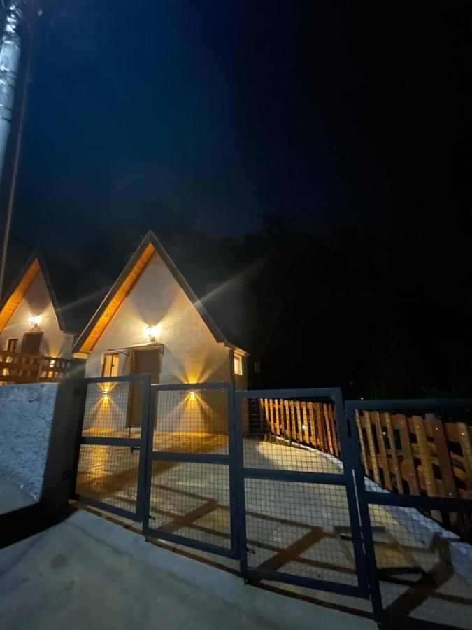 Villa Italia Chale Санту-Антониу-ду-Пиньял Экстерьер фото